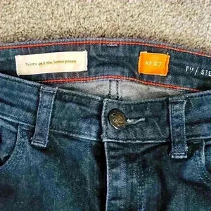 NWOT Skinny Jeans in Blue